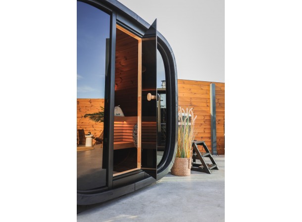 Black Cube Classic 2